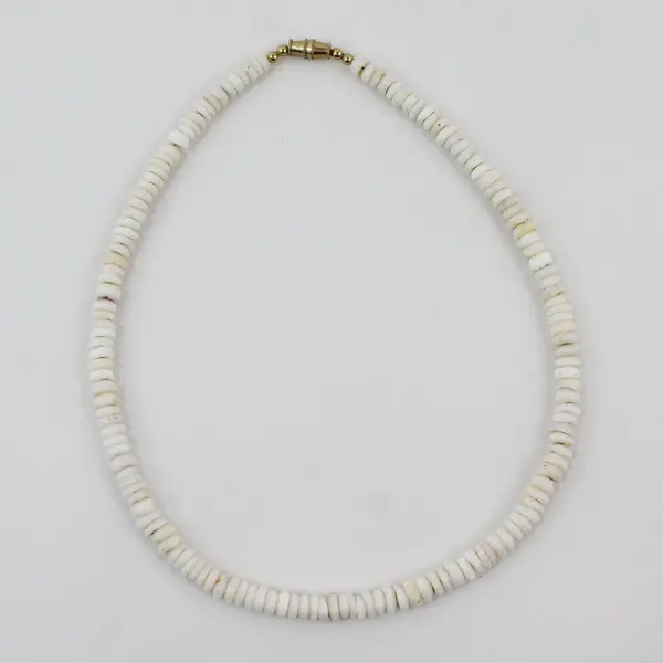 Vintage White Puka Shell Choker Necklace 16in