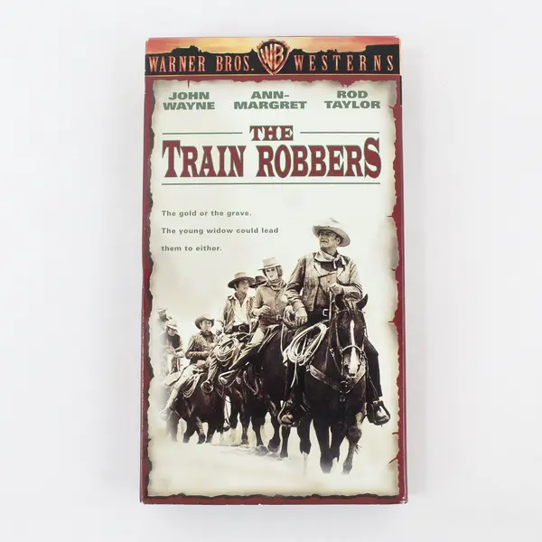 The Train Robbers VHS Warner Bros John Wayne Item 15179
