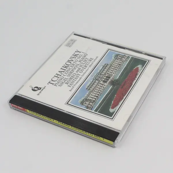 Tchaikovsky Piano Concerto No. 1 Nigel Simpson Gehardt Quintessence CD