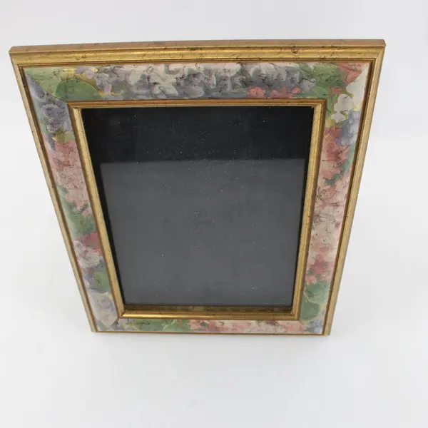 Vintage Floral Border Sturdy Resin Photo Frame, The Weston Gallery, 7"x9" 