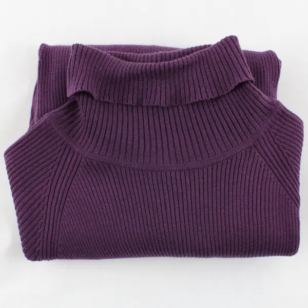 Pria Women's Large Purple Cotton Turtleneck Sweater