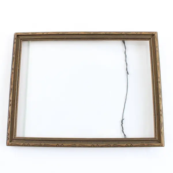 Vintage Ornate Wood Photo Frame  6.10"x8.12" 