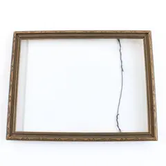 Vintage Ornate Wood Photo Frame  6.10"x8.12" 