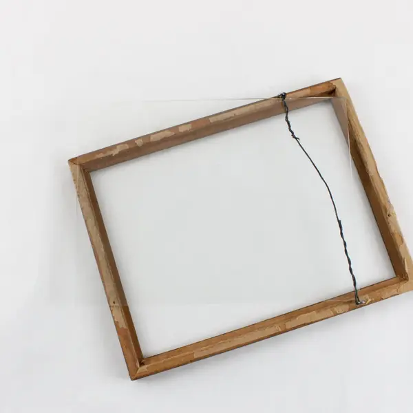 Vintage Ornate Wood Photo Frame  6.10"x8.12" 