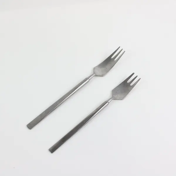 Lot of 2 Copenhagen Cutlery Obelisk Forks 1 Dinner 7.5in 1 Salad 6.75in