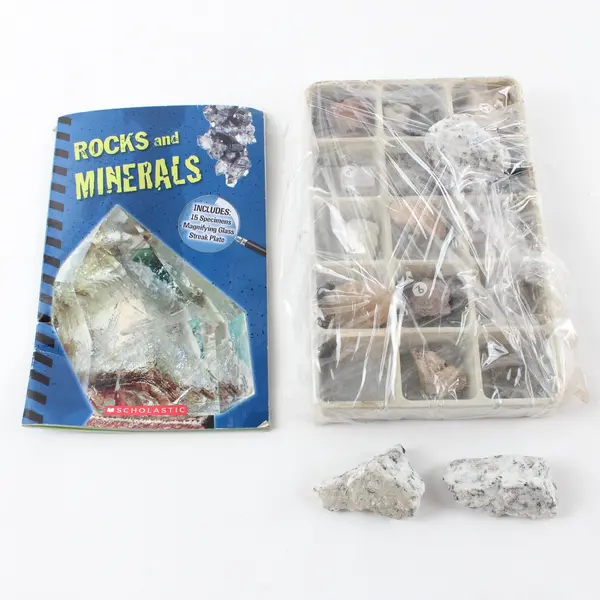 Scholastic Rocks & Minerals Educational Kit Booklet Set