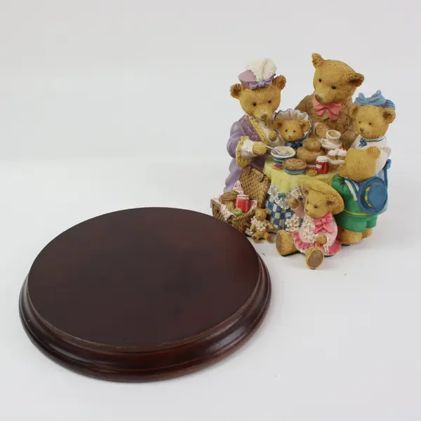 Dept 56 Upstairs Downstairs Bears Henrietta's Tea Party 1851/5600 Carol Lawson