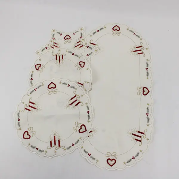 Lot of 4 Yesteryear Matching Embroidered White Christmas Doilies