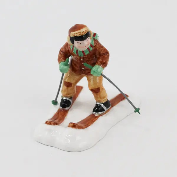 Dept 56 Original Snow Village Skaters & Skiers 3 Piece Set #54755 Box