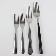 Set of 4 Mixed Cambridge/Unbranded Stainless Forks 8.25", 7.125", 6", 6"