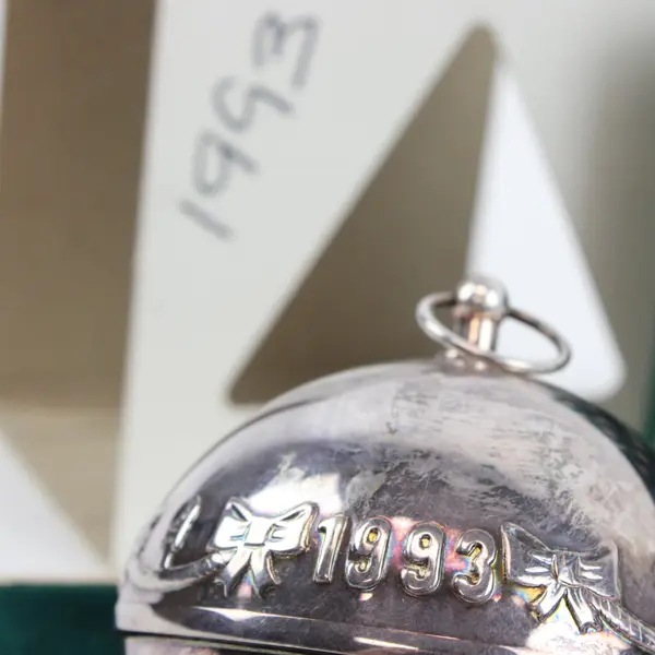 Vintage Wallace Silversmiths 1993 Annual Christmas Bell 3" Tall Original Box