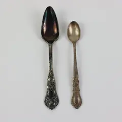 2 Mismatched Vintage Fruit & Iced Tea Spoons International Silver/Community