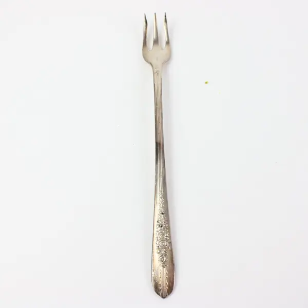 Lot of 6 Oneida Vintage Royal Rose Silverplate Cocktail/Seafood Forks 6 1/8"