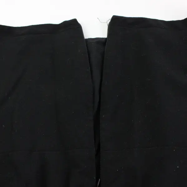 White House Black Market Black Knee Length Skater Skirt Womens Size 8