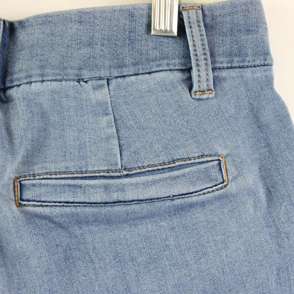 BCBGeneration Medium Wash High Rise Wide Leg Trouser Raw Hem Juniors Size 5