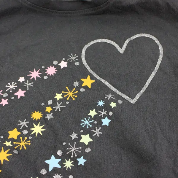 Cat & Jack Girls Sparkly Heart Graphic Long Sleeve Tee Med 7-8