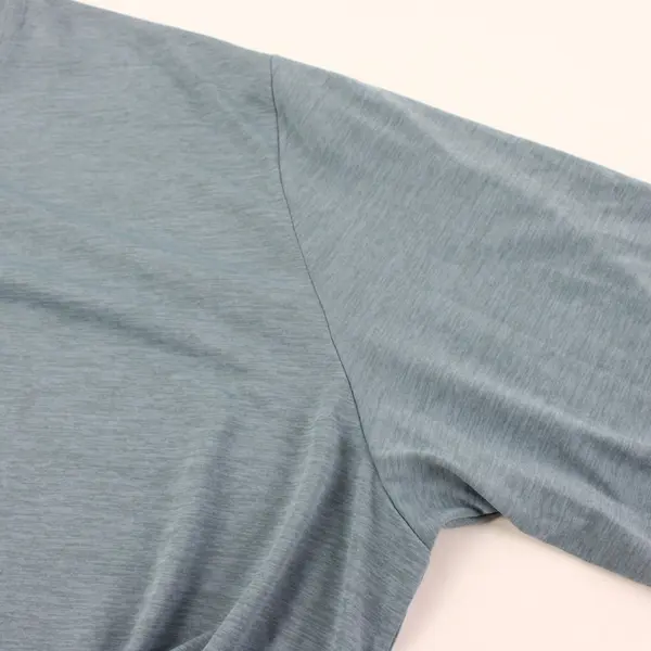 Patagonia Men's XL Light Blue Long Sleeve Athletic Shirt Activewear