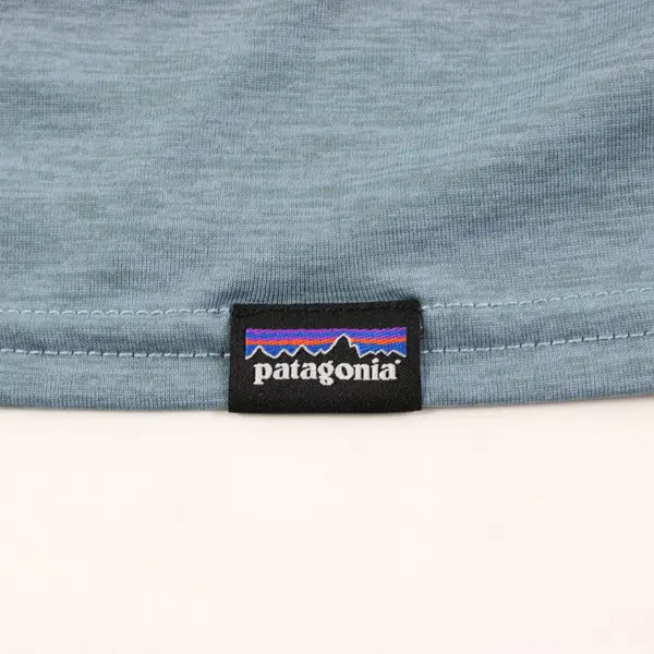 Patagonia Men's XL Light Blue Long Sleeve Athletic Shirt Activewear