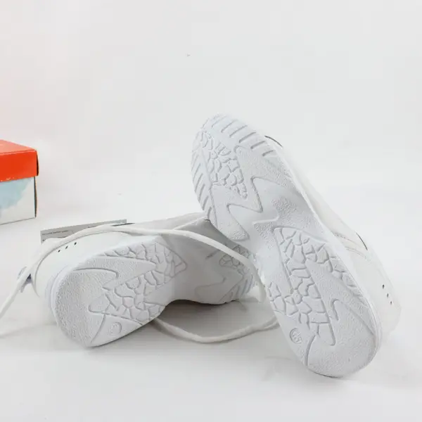 Lite 'N Easy White Blue Accent Sneakers Women's Size 6.5 Genuine Leather