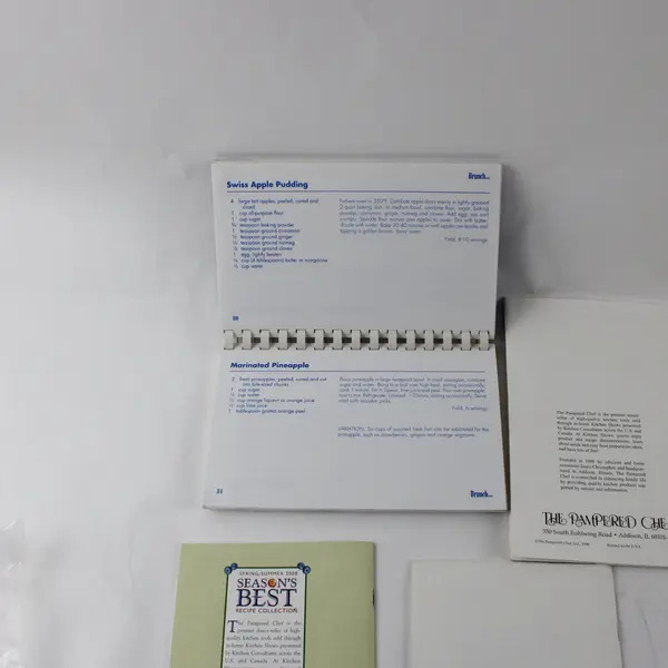Lot of 8 Pampered Chef Cookbooks Recipe Books