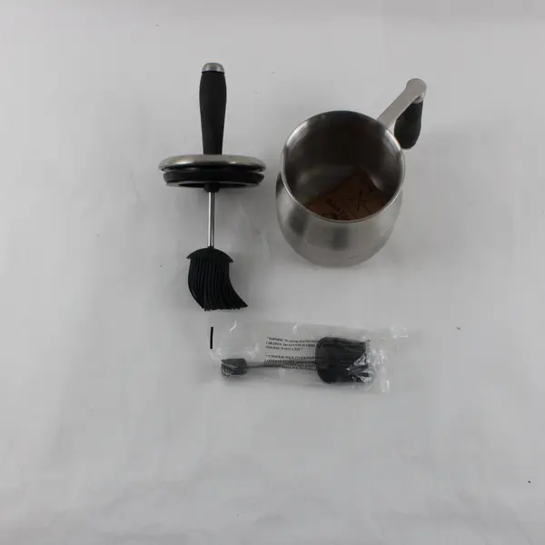 Williams Sonoma Stainless Steel Basting Pot Removable Brush