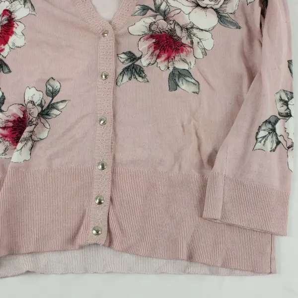 White House Black Market Floral Cardigan Light Pink Long Sleeve Snap V-Neck S