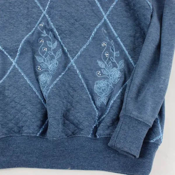 Y2K Quilted Embroidered Crewneck Sweatshirt Blue Floral Argyle Small