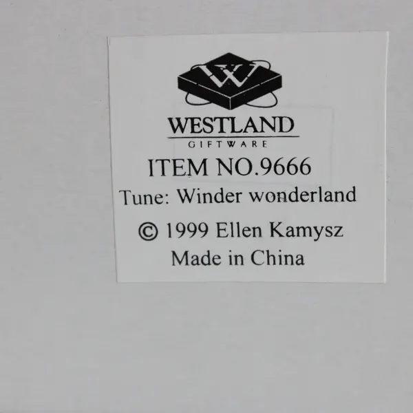 Westland Giftware 9666 You Melt My Heart Winter Wonderland Music Box