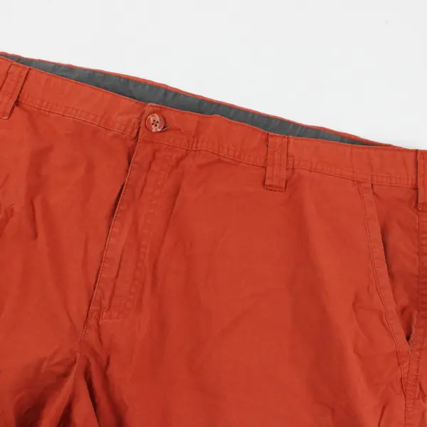 Columbia Women's Orange Flat Front Shorts Size 44W Pre-Owned