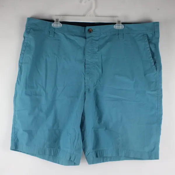 Columbia Women's Blue Flat Front Shorts Size 44W