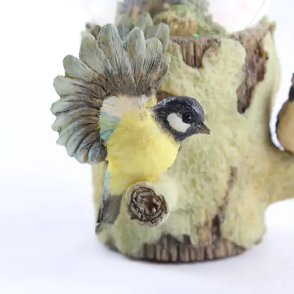 Westland Snow Globe Multi-Bird Tree Trunk Figurine Collectible