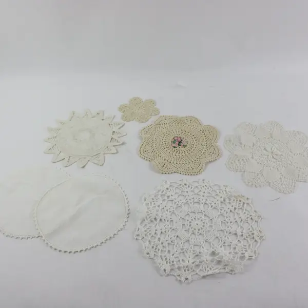 Lot of 15 Vintage Doilies Crafts DIY Upcycling FLAWED