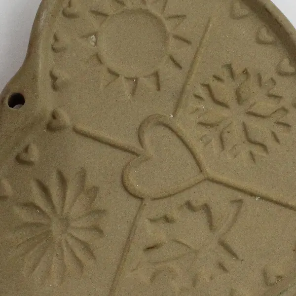  Vintage 1997 Pampered Chef Seasons of the Heart Clay Cookie Mold