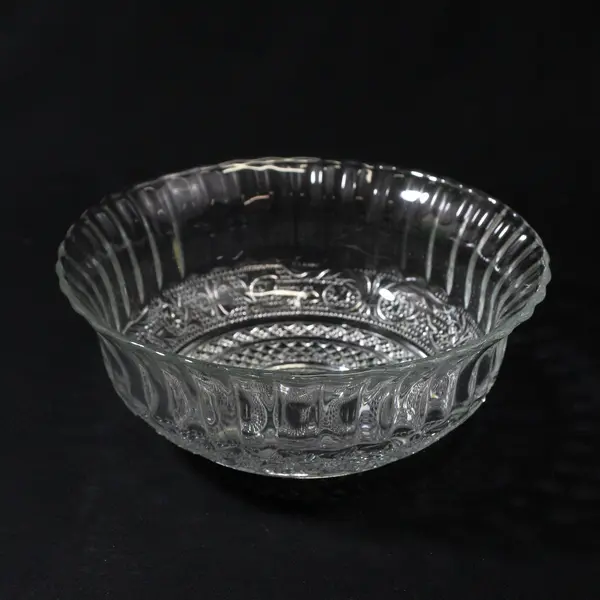 Vintage KIG Fleur De Lis Star Clear Glass Bowl 7.5"