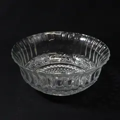 Vintage KIG Fleur De Lis Star Clear Glass Bowl 7.5"