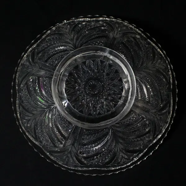 Antique Bryce Palm Glass Leaf Fan Bowl 8.5"