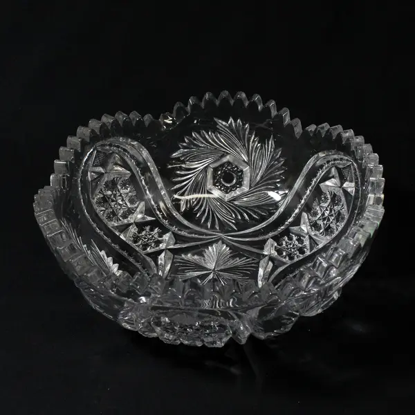 Antique McKee Wiltec Stars & Arches Pressed Glass Bowl 8.5"