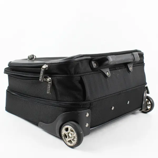 Kenneth Cole Reaction The Wheel Thing Black Rolling Computer Case