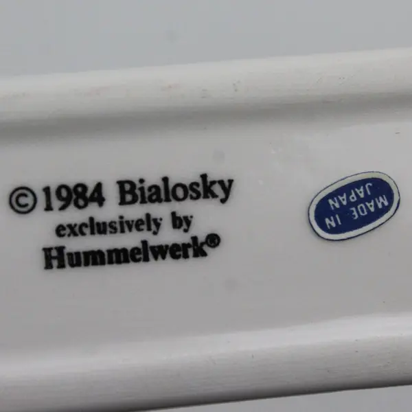 Vintage 1984 Hummelwerk Bialosky & Friends Dealer Sign 5in