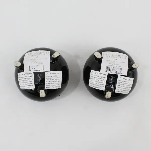 Lot of 2 Seasons of Cannon Falls Halloween Cauldron Candles 3in