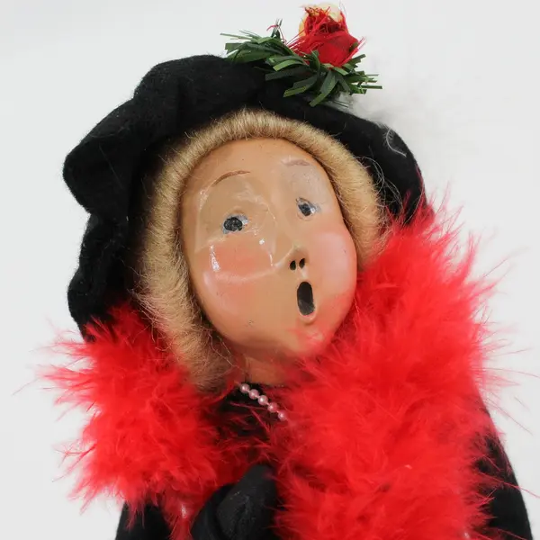 Byers Choice 1996 Woman Caroler Figurine Plaid Skirt Red Feather Boa