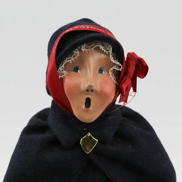 1992 Byers Choice Salvation Army Woman  Bell Ringer figurine No Sign or Kettle