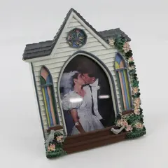 Vintage Church-Shaped Ornate Ceramic Wedding Photo Frame, Figi Graphics 1991 