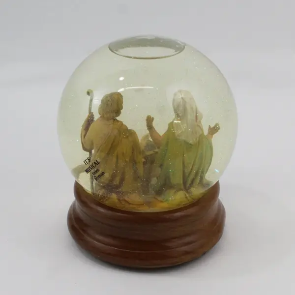 1988 Roman Fontanini  Musical Nativity Holy Family Glitterdome Snow Globe
