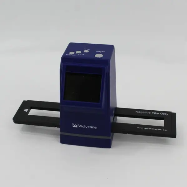 Wolverine F2D 300 35mm Blue Film to Digital Converter
