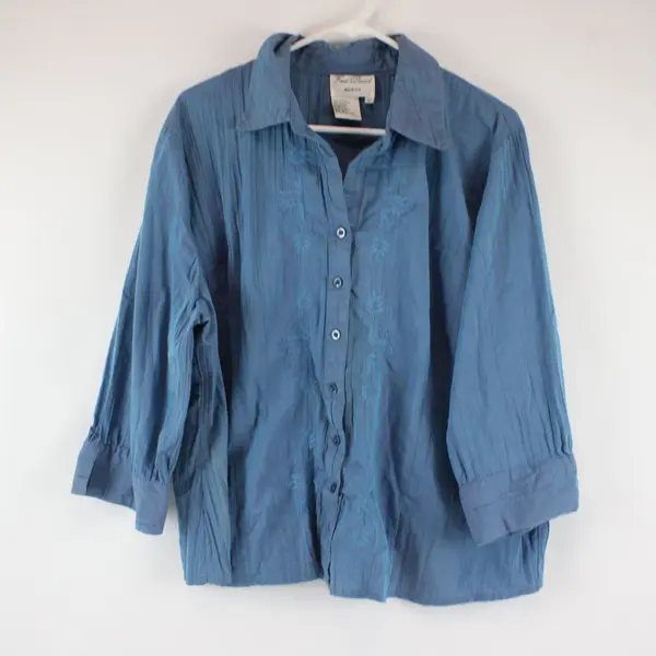Fred David M2U300H Women's 3X Plus Blue Embroidered Shimmery Blouse