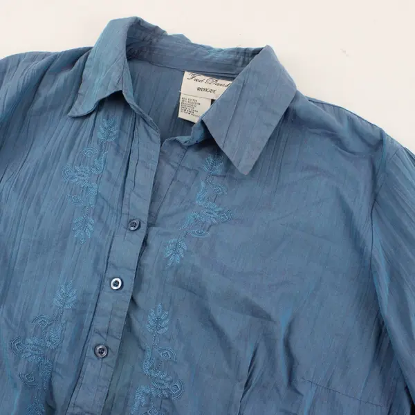 Fred David M2U300H Women's 3X Plus Blue Embroidered Shimmery Blouse