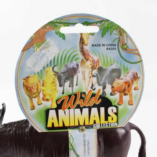 Wild Animals Collection Molded Plastic Wildebeest Figure 4 Inch KK203