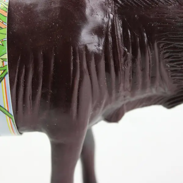 Wild Animals Collection Molded Plastic Wildebeest Figure 4 Inch KK203