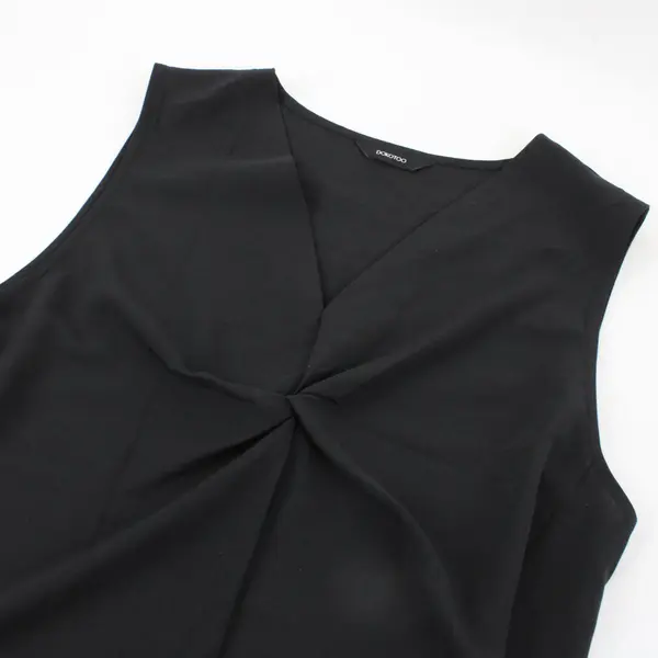 Dokotoo Women's Black Sleeveless Blouse V-Neck Faux Knot Top L
